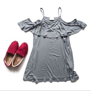 1.4.3 Story Soft Grey Knit Cold Shoulder Top